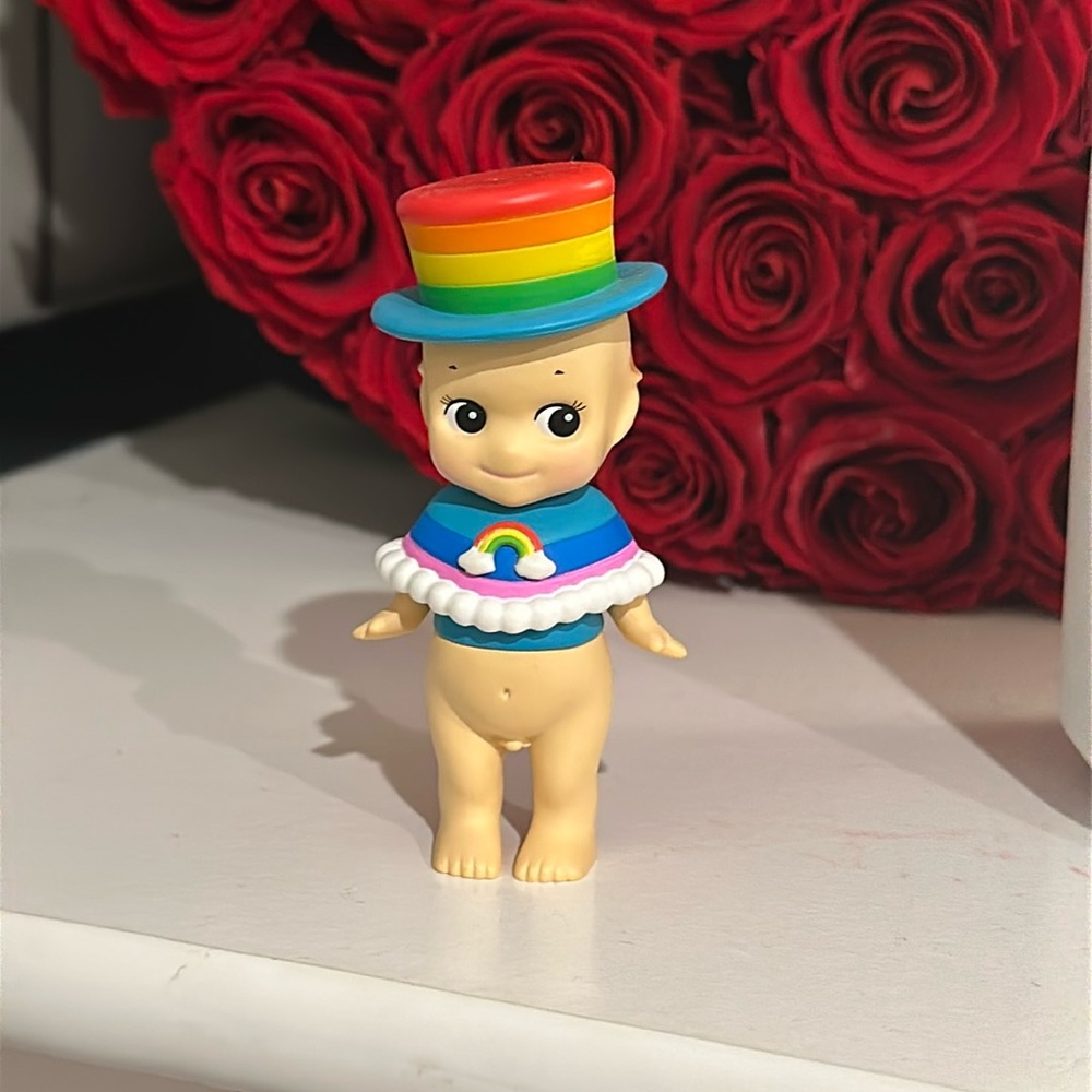Sky color series rainbow hat sonny angel